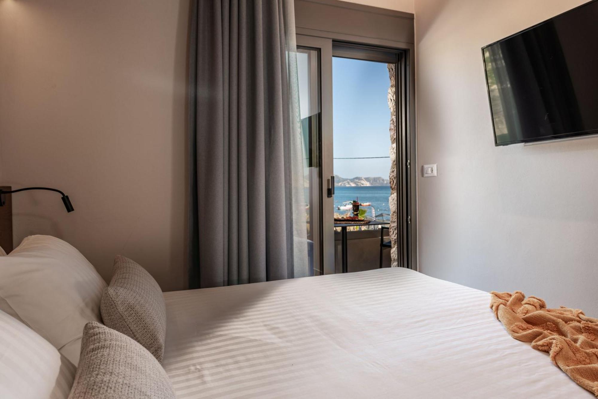 Horizon Apartments - Beachfront Luxury, By Zantewize Laganas Extérieur photo
