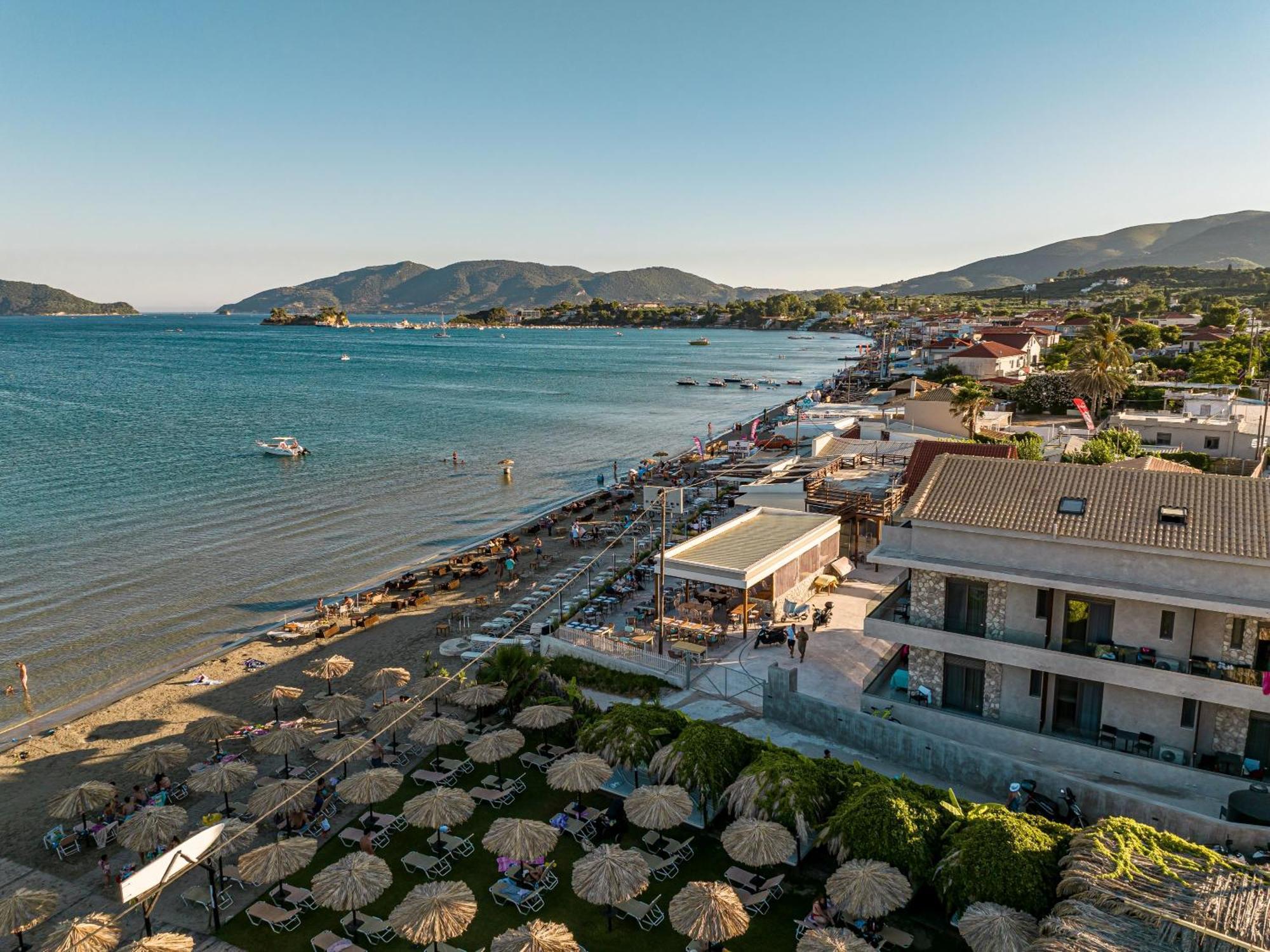 Horizon Apartments - Beachfront Luxury, By Zantewize Laganas Extérieur photo